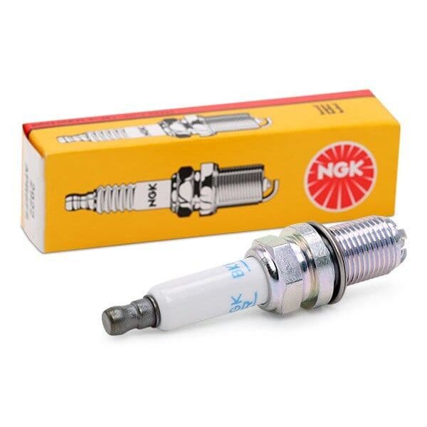 BMW 1 Serisi E90 316i 318i N45 Ateşleme Bujisi | NGK 6002