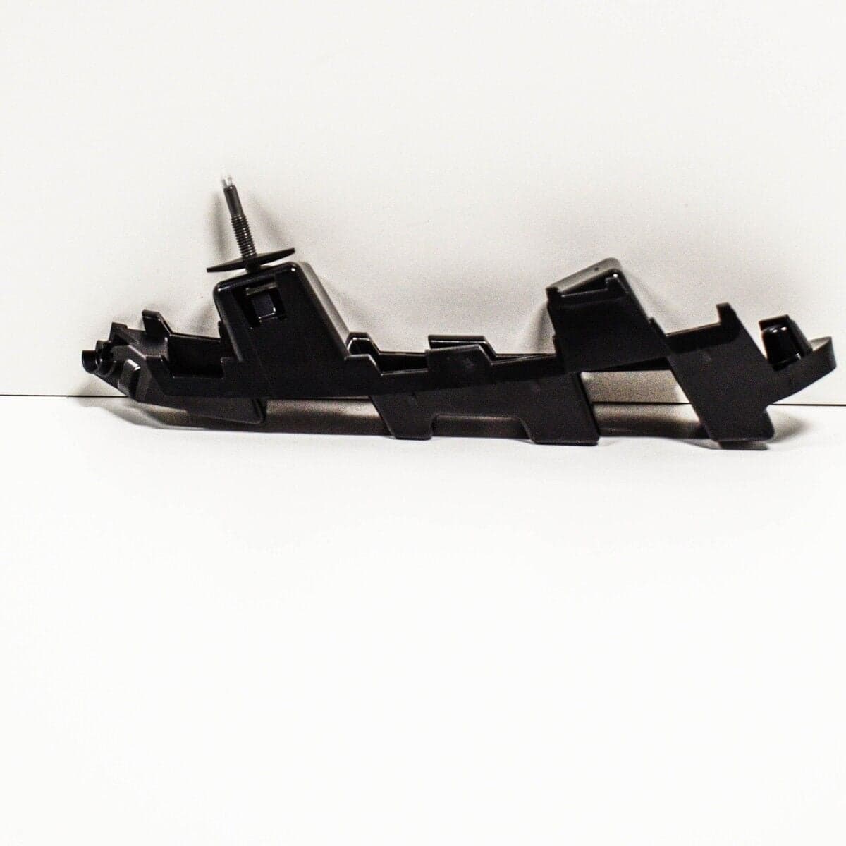 Mercedes C Serisi W205 Tampon Braketi Arka Sol | ITHAL A2058800503