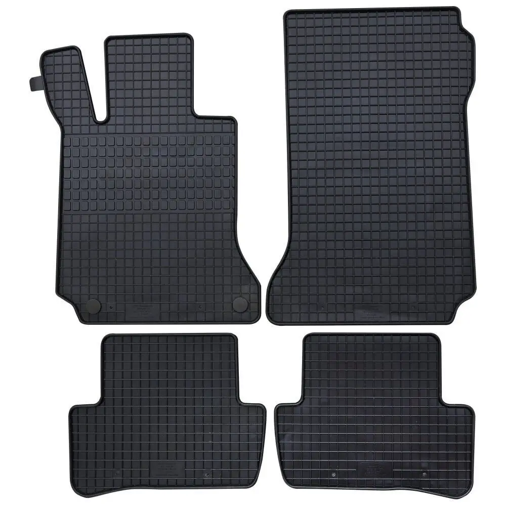 Mercedes C Serisi W204 2007-2014 Siyah Lastik Paspas