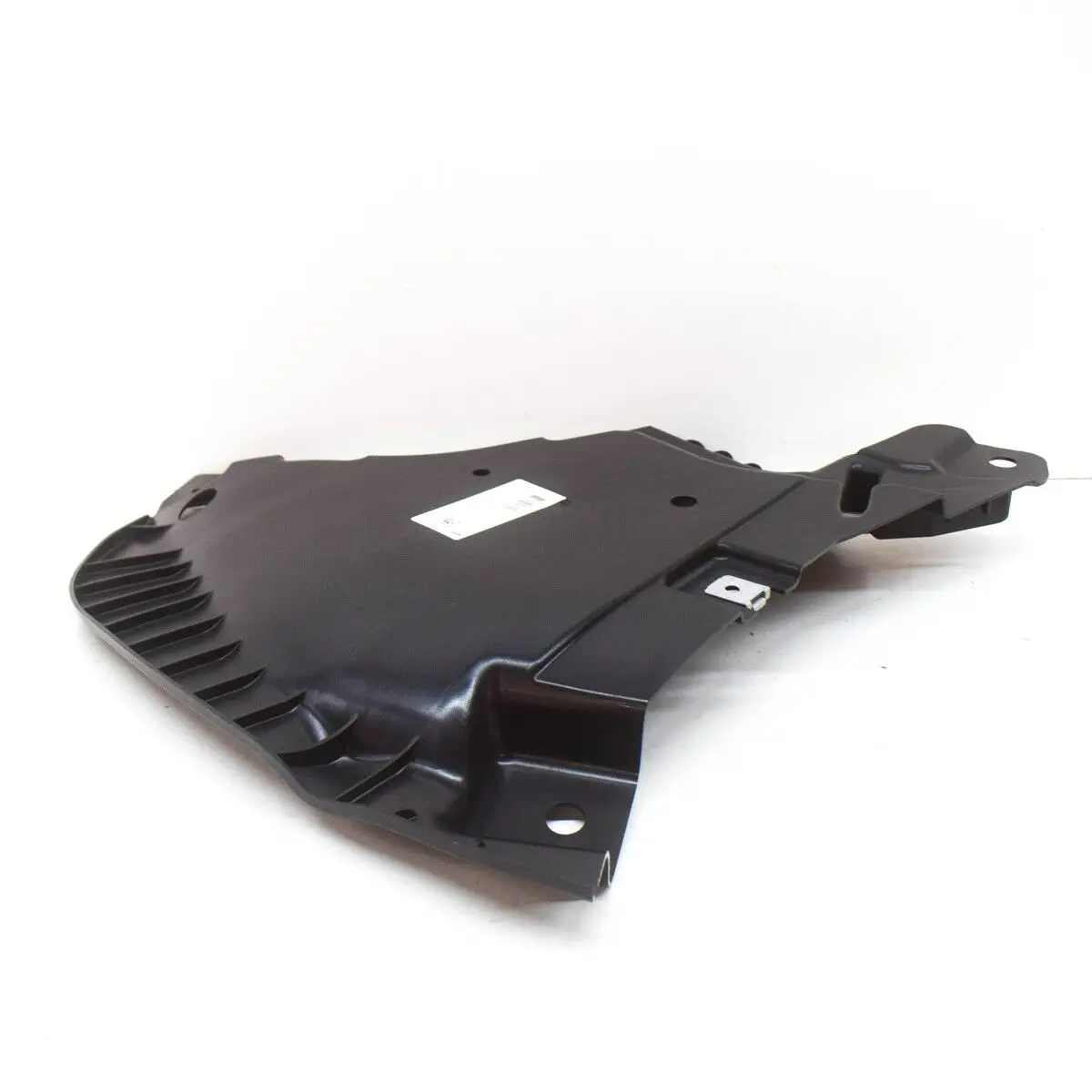Mercedes E Serisi W213 Tampon Alt Muhafaza Ön Sol Benzin Amg (Oem Kalite) | ITHAL A2135202500