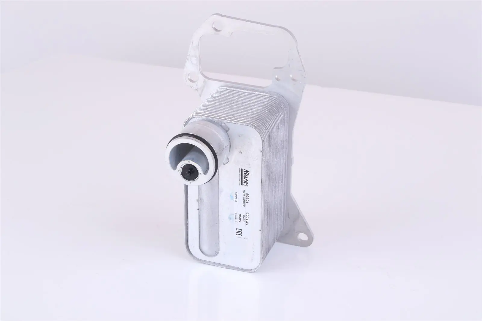 BMW 5 Serisi F10 2009-2016 N57 Yağ Soğutucusu | NISSENS 90901