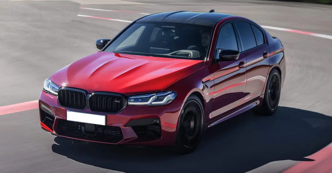 BMW 5 Serisi G30 2016-2018 Gövde Kiti [DONUSUM => F90-LCI] Park Sensörlü:Ön ve Arka, Dörtlü Egzoz Çıkışlı Egzoz Uçlu, Marşpiyelli, Panjururlu, Far/Stop, Ayna Kapakları | WENDER BA2302200