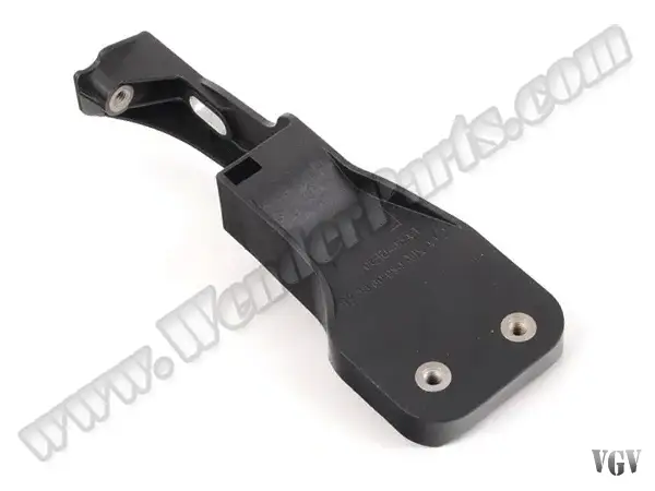 Mercedes GLK Serisi X204 2008- Tampon Demir Braketi Ön Sağ | WENDER MA2046200785