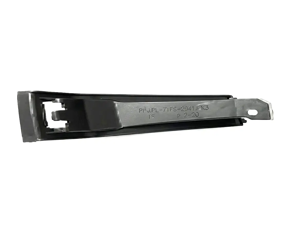 Mercedes C Serisi W204 2007-2013 Tampon Braketi Arka Sağ | WENDER MA2048854714