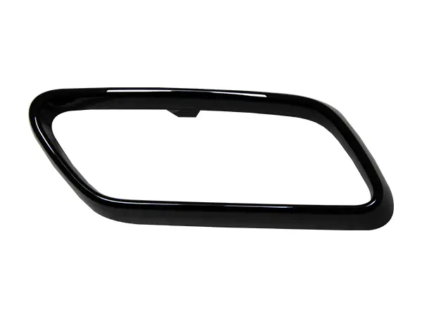 Mercedes C Serisi W206 2021- Egzoz Ucu Çerçevesi Sağ Siyah | WENDER MA2068858203