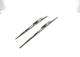Mercedes W638 V 200 Silecek Lastiği Set | BOSCH 3397001725