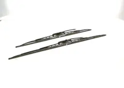 Mercedes W638 V 200 Silecek Lastiği Set | BOSCH 3397001725