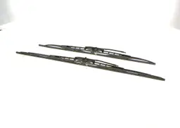 Mercedes W638 V 200 Silecek Lastiği Set | BOSCH 3397001725