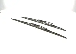 Mercedes W638 V 200 Silecek Lastiği Set | BOSCH 3397001725