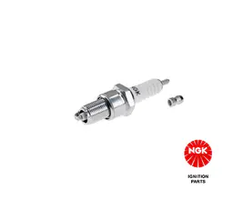 Mercedes W123 Kasa M115 Buji | NGK 7811