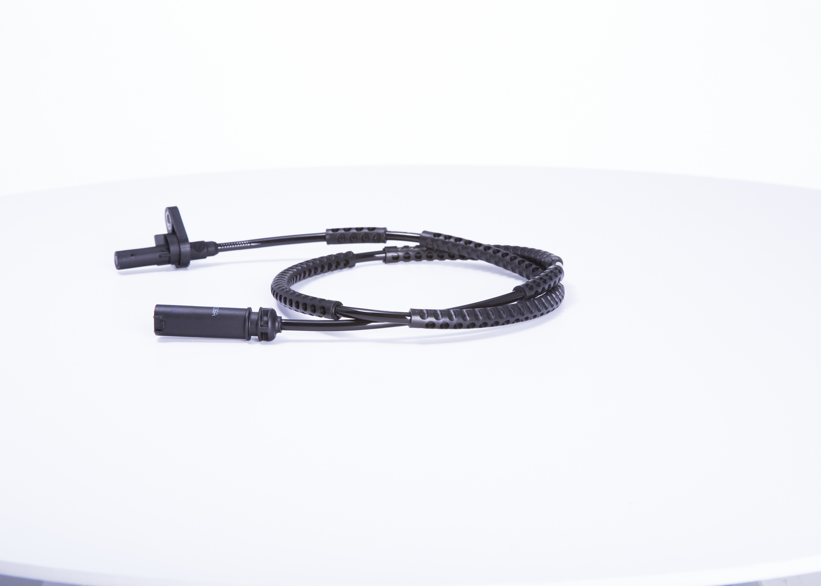BMW E89 Z4 sDrive 18 i Abs Sensörü Arka | BOSCH 0265008162