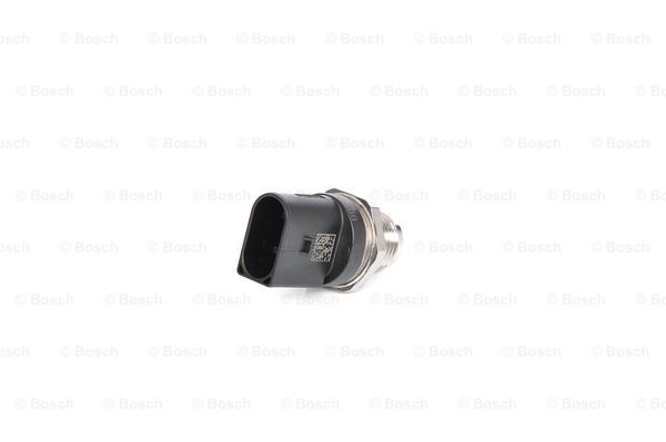 BMW G30 520d B47 Yakıt Yüksek Basınç Sensörü | BOSCH 0281006447