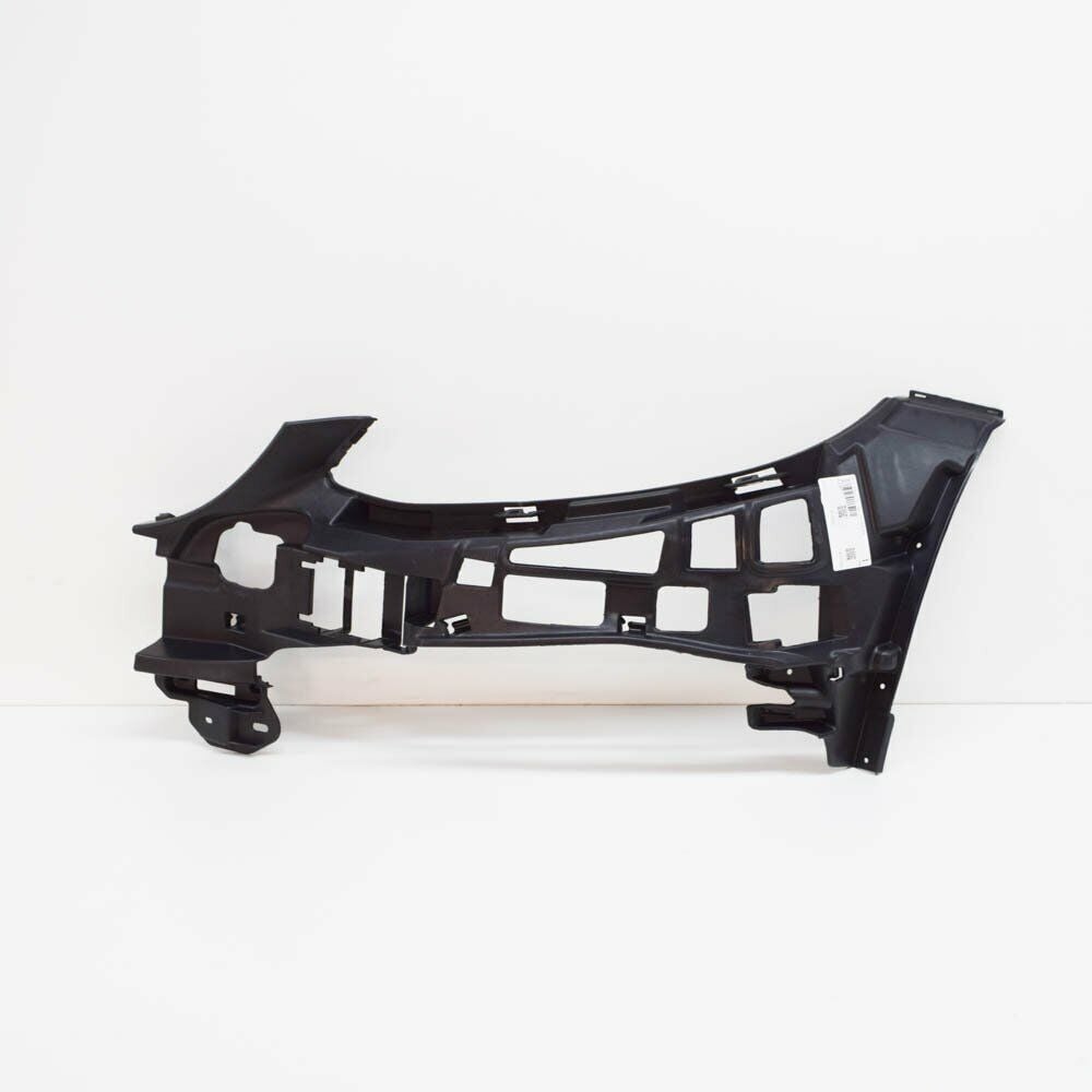 Mercedes C Serisi W205 Tampon Braketi Ön Sol Mat | ITHAL A2058853165