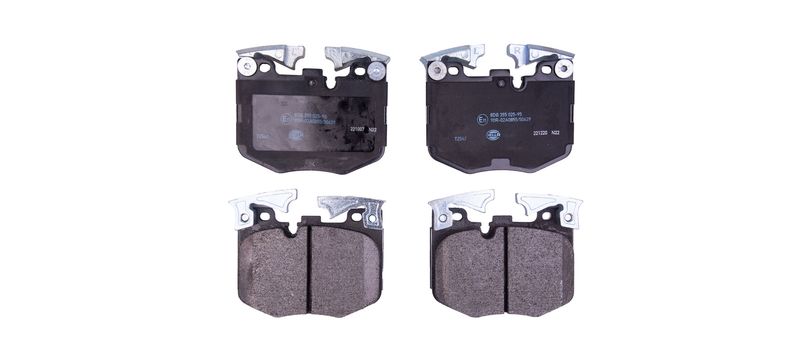 BMW 4 Serisi G22 Fren Balatası Arka | HELLA 8DB 355 025-951