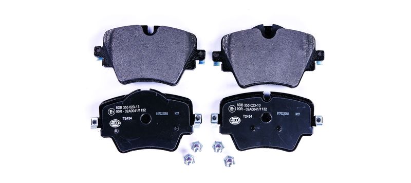 BMW 4 Serisi G22 Fren Balatası Arka | HELLA 8DB 355 023-131