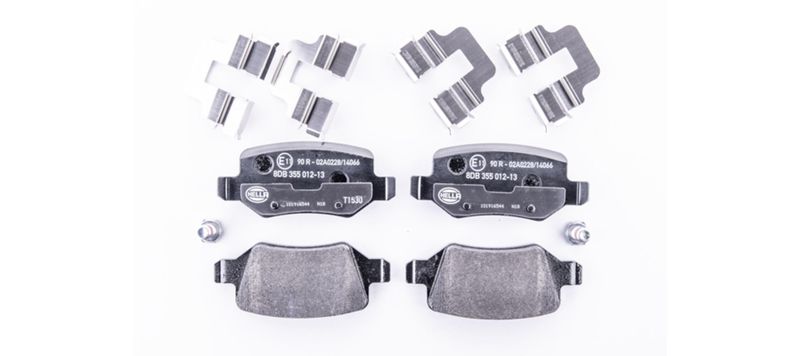 Mercedes A Serisi W169 Fren Balatası Arka | HELLA 8DB 355 012-131