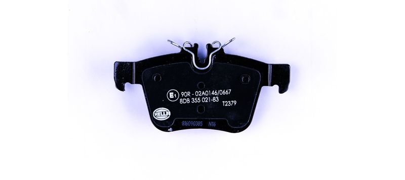 Mercedes C Serisi W205 Fren Balatası Arka | HELLA 8DB 355 021-831