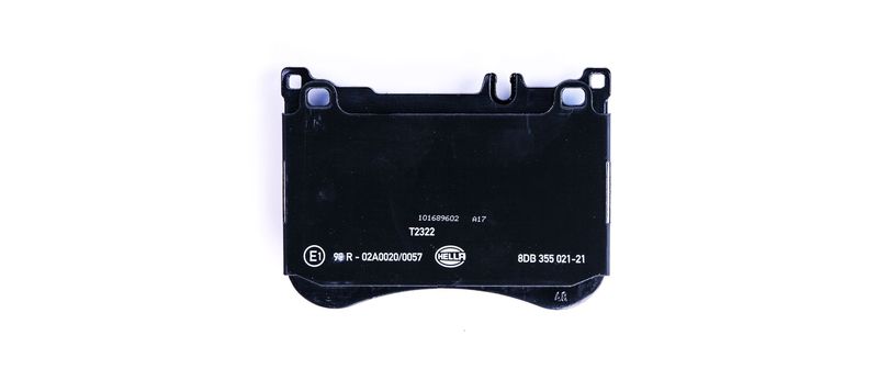 Mercedes E Serisi W213 Fren Balatası Arka | HELLA 8DB 355 021-211